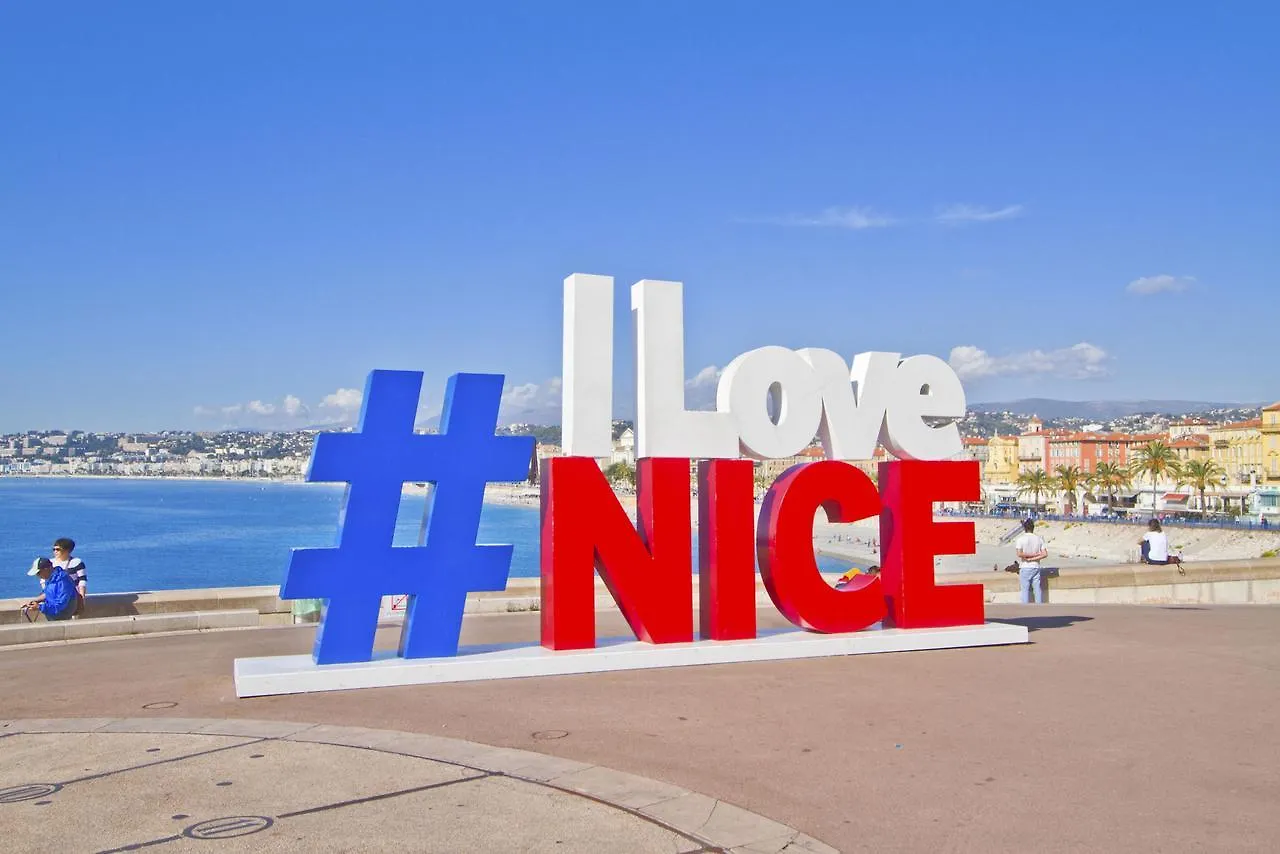 Promenade Holiday - Azur Promenade Nice 0*,  France